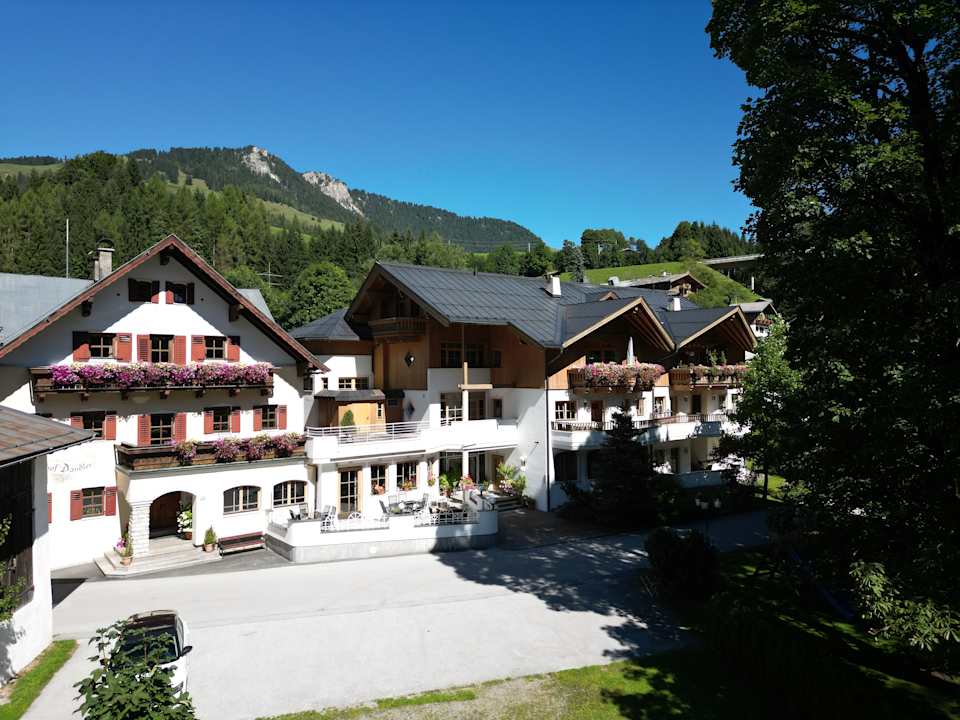 Außenansicht Ferienwohnungen & Zimmer Dandler