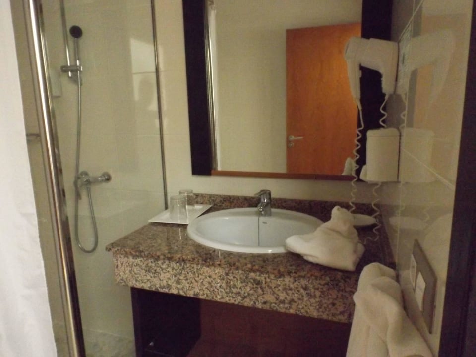 Bad HL Miraflor Suites Hotel