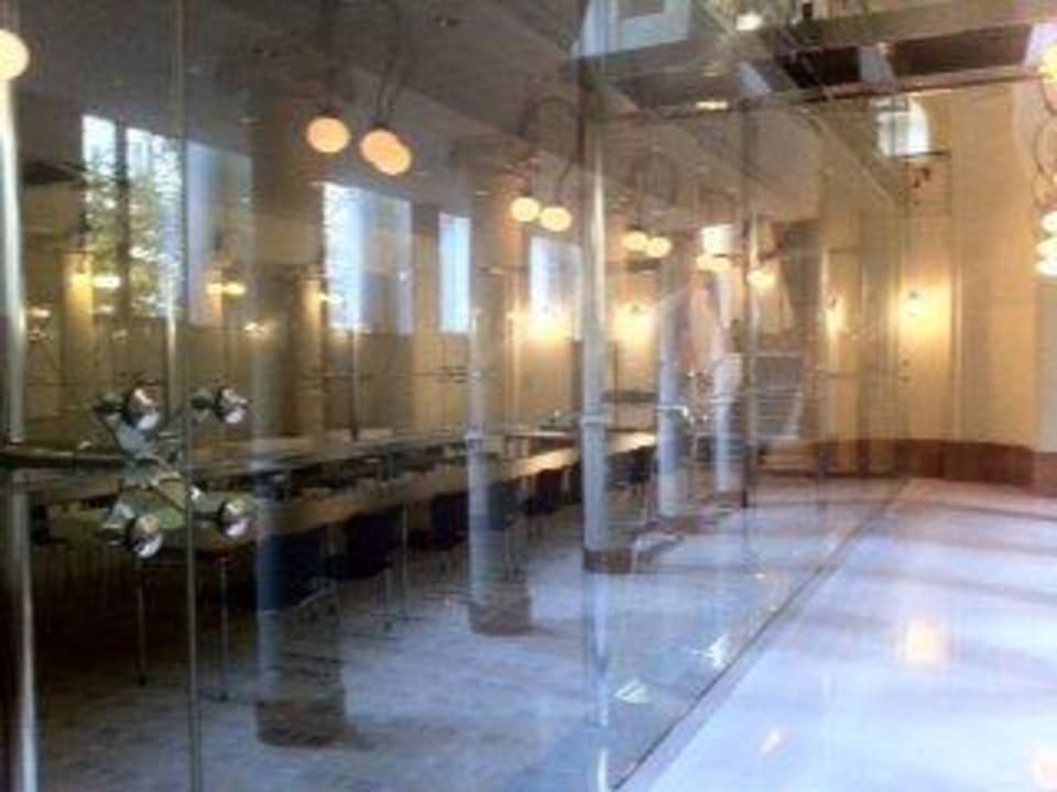 Gläserner Tagungsraum K+K Hotel Central