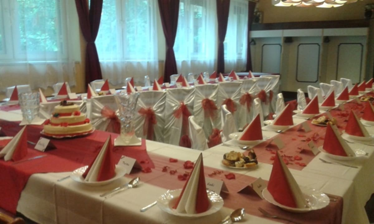 Restaurant Penzion V Ráji