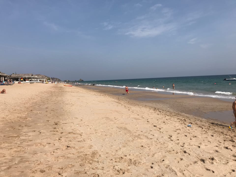 Strand InterContinental Fujairah Resort