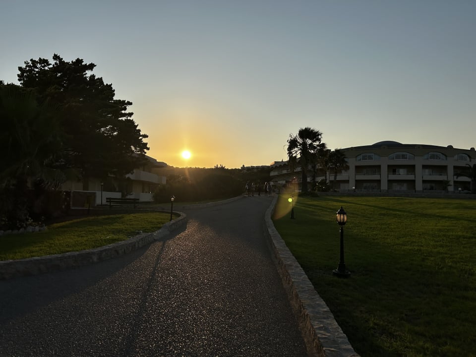 Außenansicht Hotel Kalithea Horizon Royal