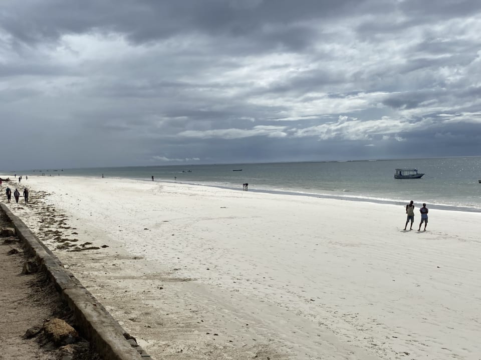 Strand Diani Sea Resort