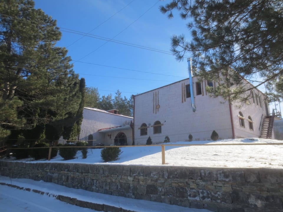 Hauptgebäude Tezh Ler Resort