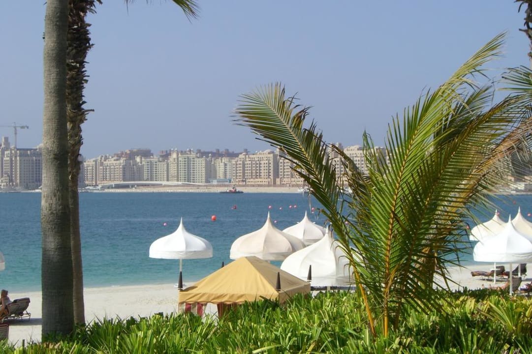 Blick zur Jumeira Palm One&Only Royal Mirage Resort Dubai at Jumeirah Beach