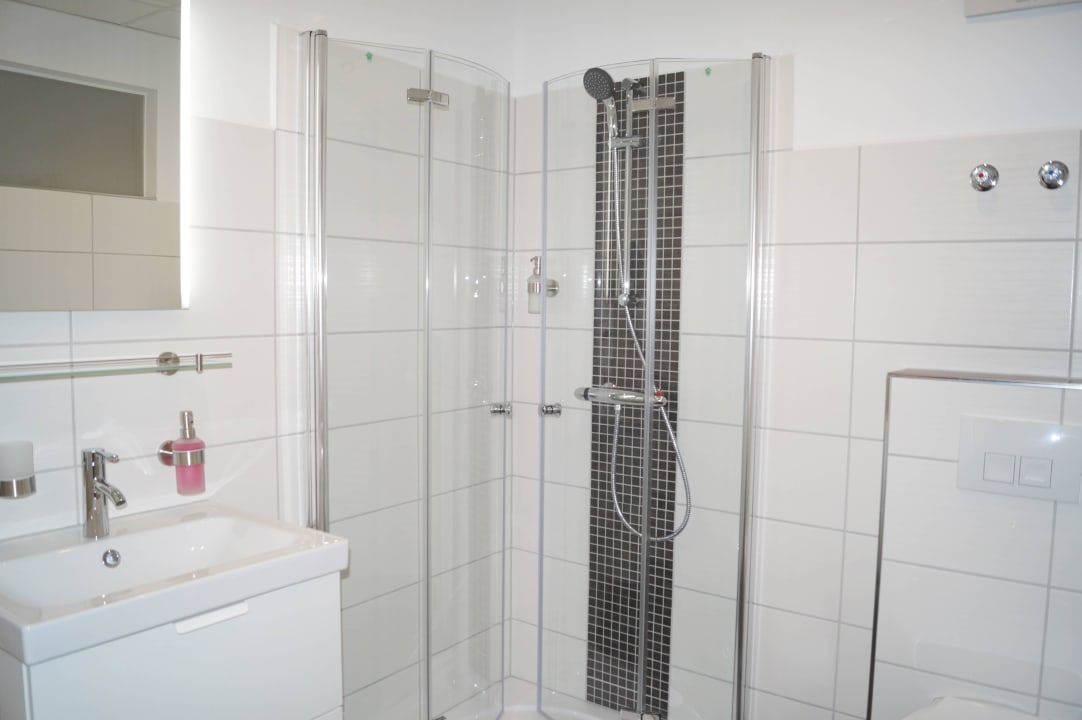 Modernisierte Badezimmer REGIOHOTEL Schanzenhaus Wernigerode