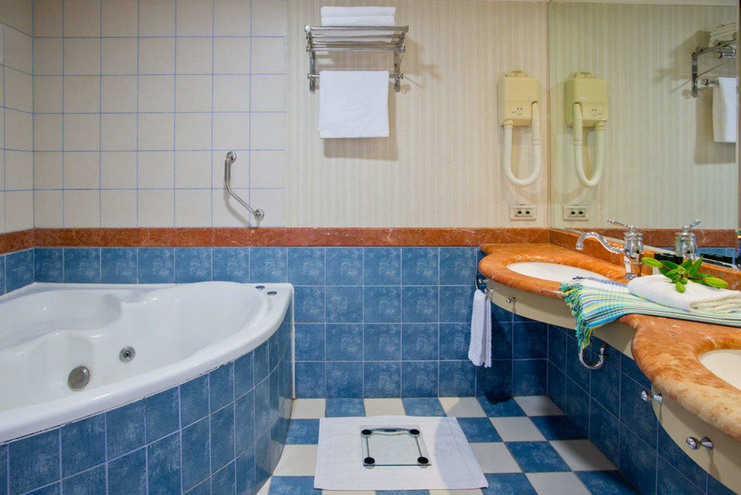 Badezimmer Herods Palace Eilat