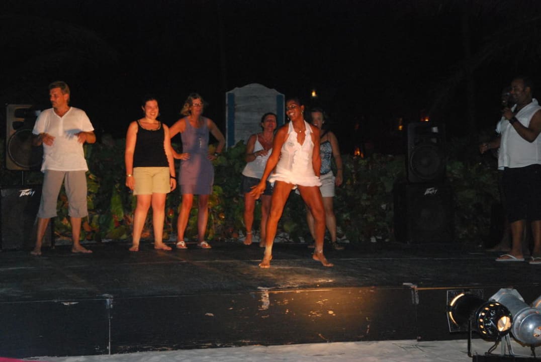 Beachparty Punta Cana Princess All Suites Resort & Spa