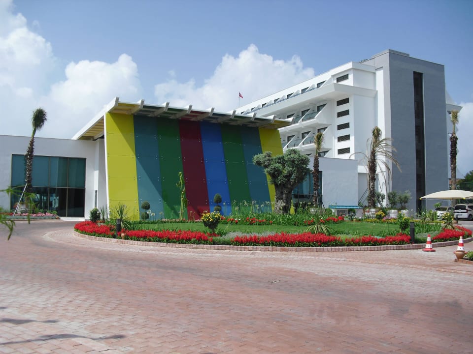 Hotelzufahrt Side Star Elegance