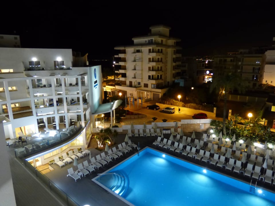 Bei Nacht Grupotel Acapulco Playa - Adults Only