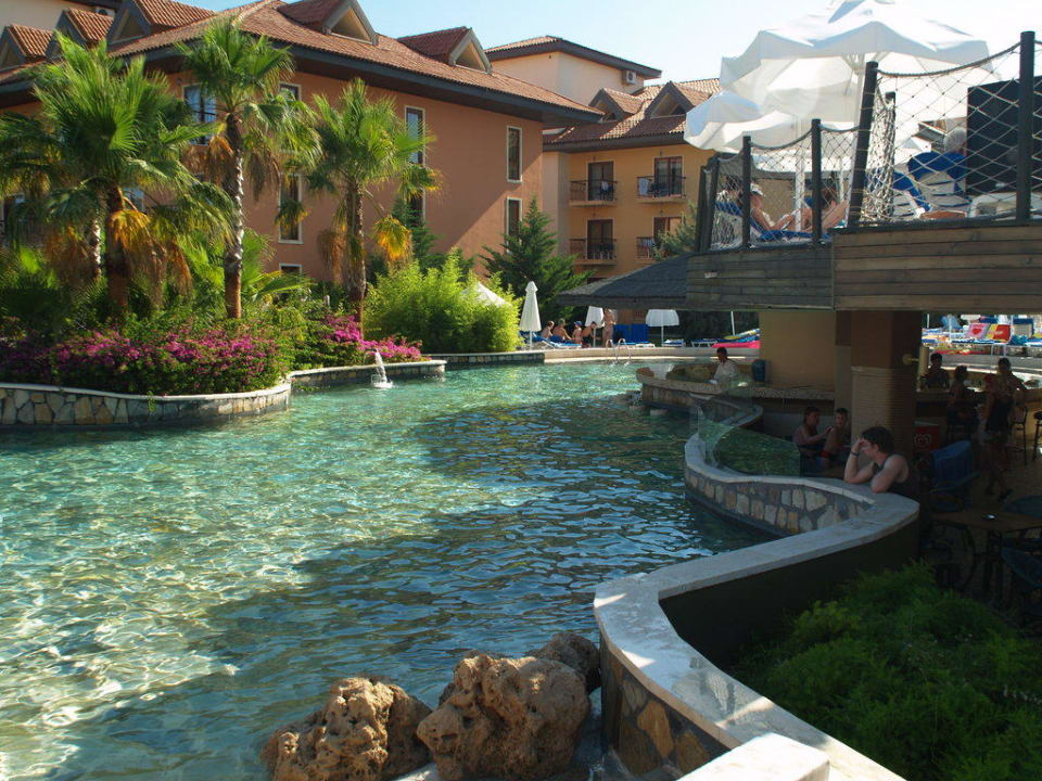 Pool Club Grand Aqua