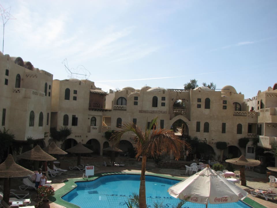 Basen Hotel Amar Sina
