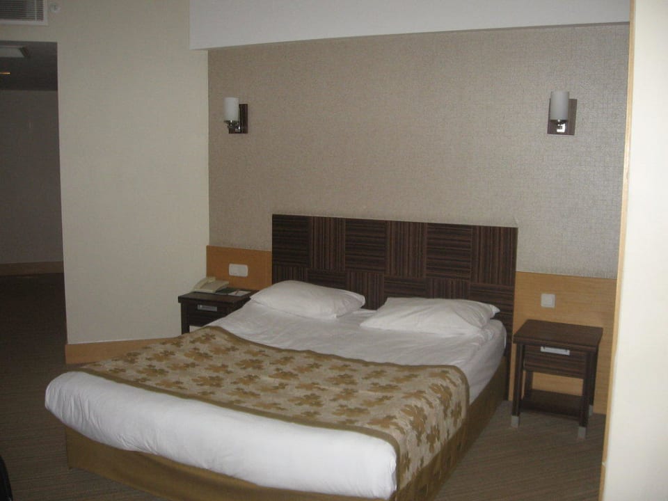 Großes Doppelzimmer Sherwood Exclusive Lara