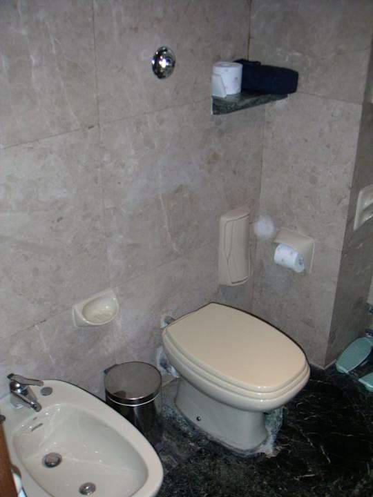 Badezimmer im 5-Sterne-Standard  Nafplia Palace Hotel & Villas