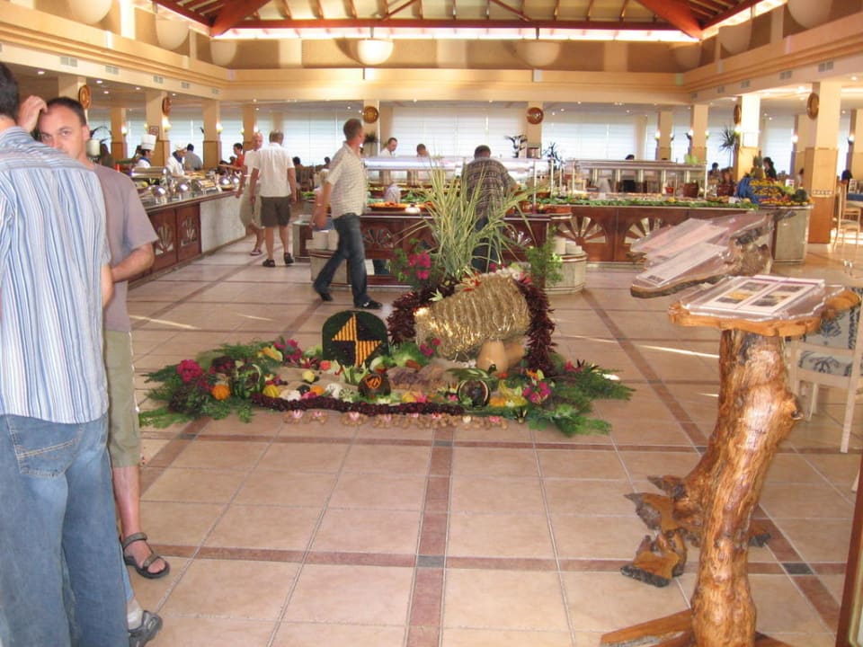 Am Eingang Prinsotel La Dorada