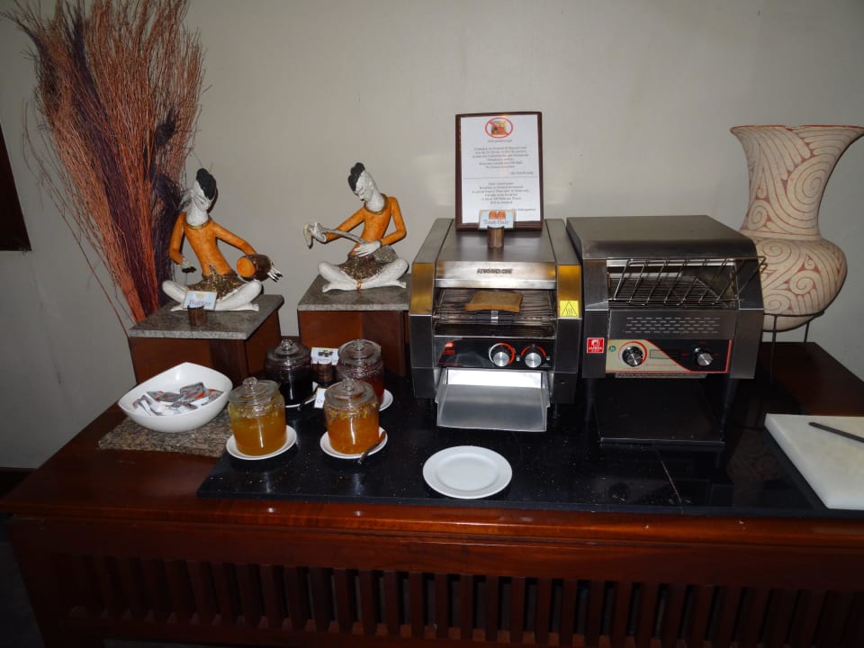 Einen Toast bitte Khaolak Oriental Resort - Adults only