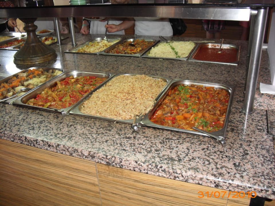 Büffet Club Turtas Beach Hotel