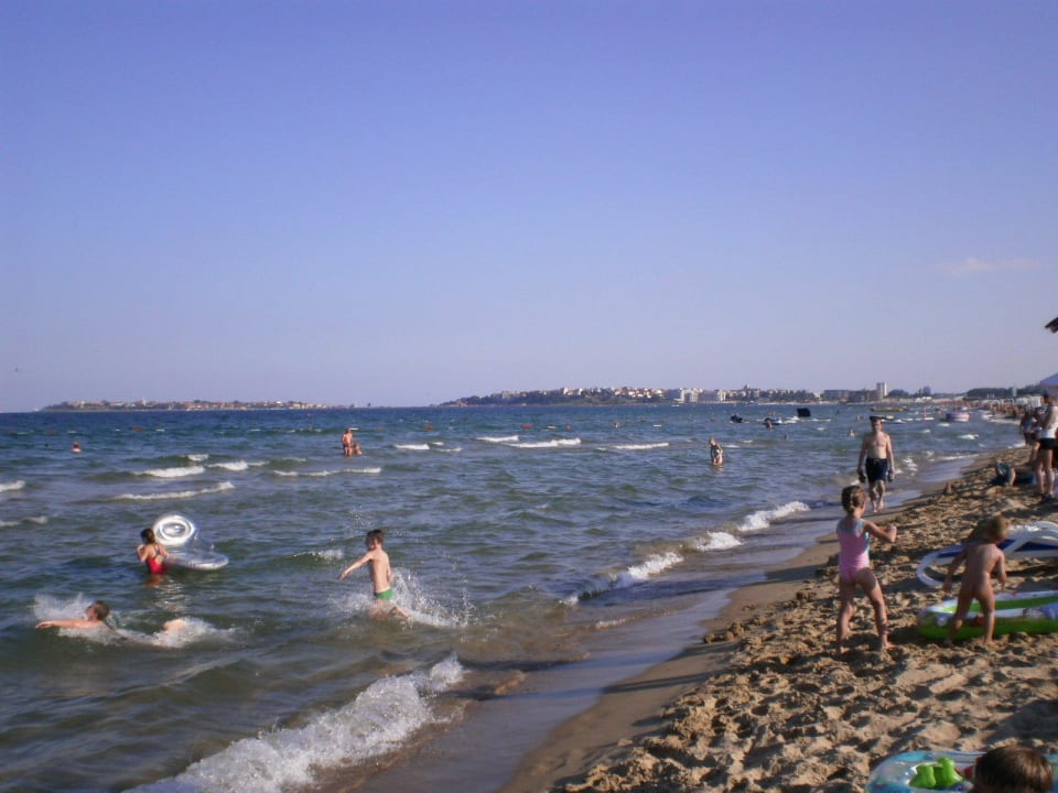 Čistá pláž a krásné moře Hotel Mena Palace