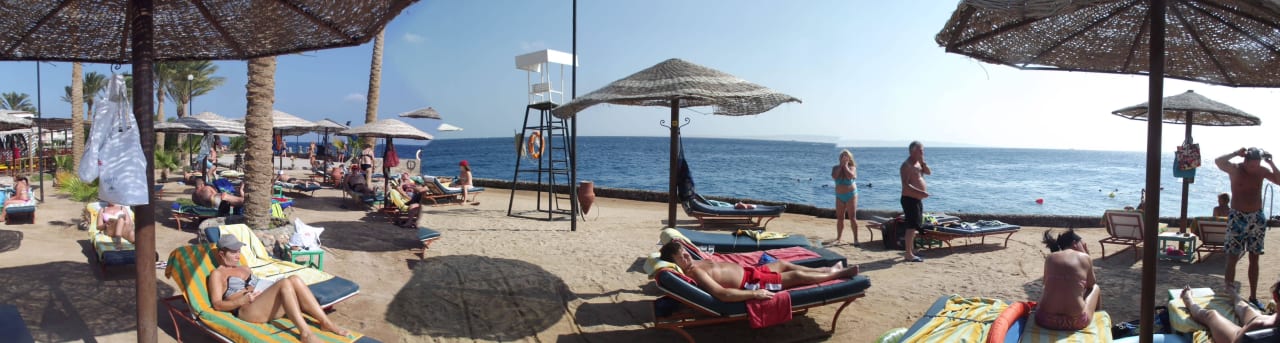 Der Strandbereich wir von beiden Hotels genutzt. Bel Air Azur Resort - Adults only