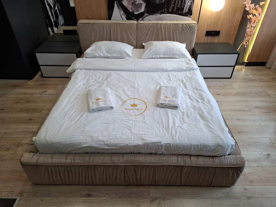 Zimmer Royal romantic apartment with bathtub