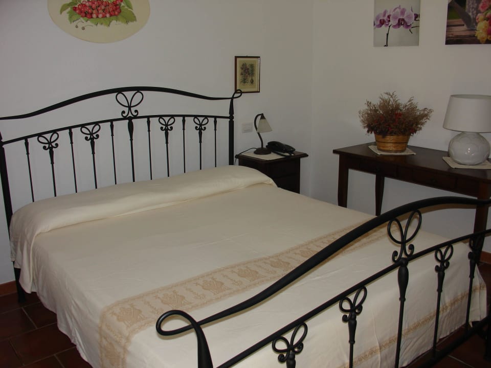 Room no. 4 (Ciliegie) Hotel Agriturismo Vessus - Adults only