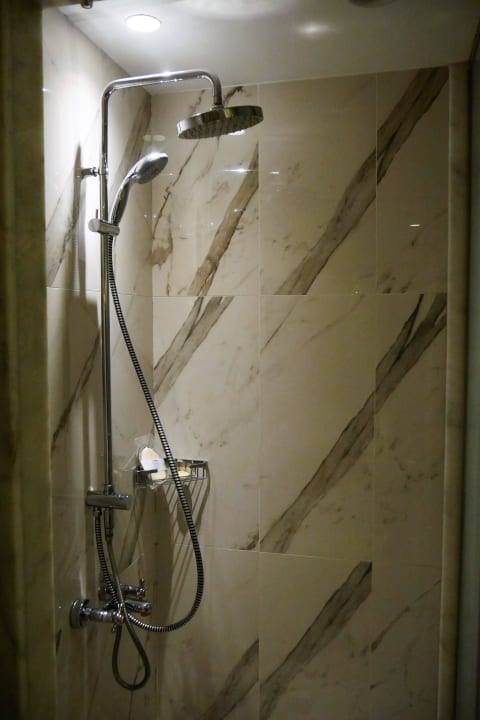 Ausschnitt vom Badezimmer 3623 im Kaya Artemis Kaya Artemis Resort