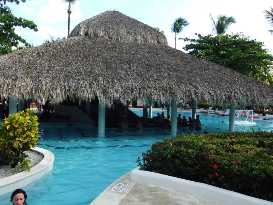 Swimup bar Grand Palladium Select Bávaro Resort & Spa