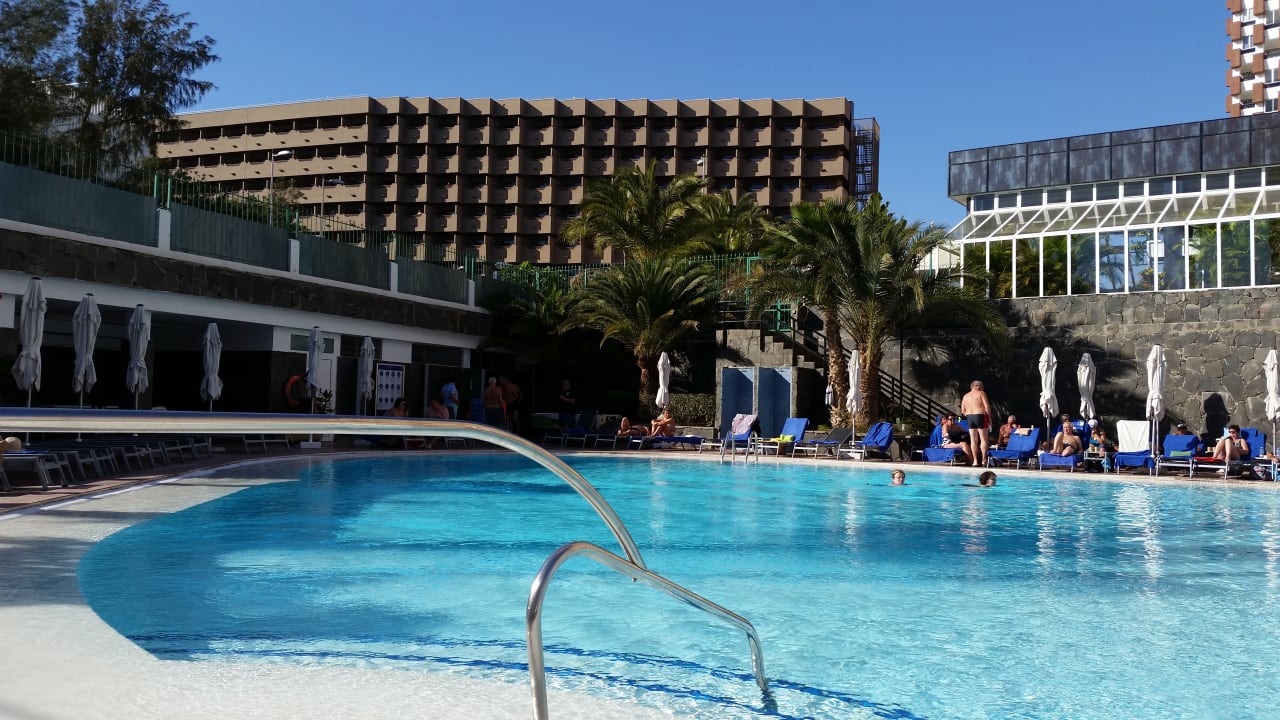 Pool allsun Hotel Lucana