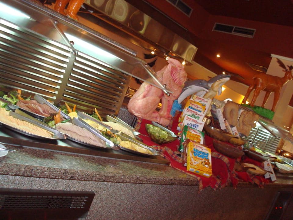 Buffet, Restaurant Miramar Brayka Bay Resort