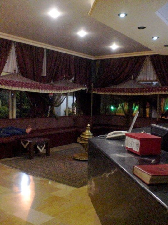 Lobby Aparthotel Kleopatra Tower