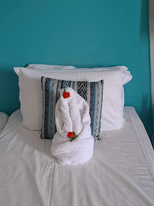 Zimmer Acharavi Beach Hotel