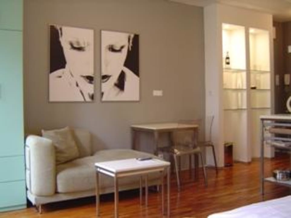 Studio Apartments Holečkova