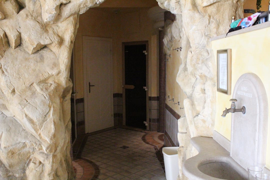 Eingang Familiensauna und Dampfbad Wellnesshotel Eggerwirt