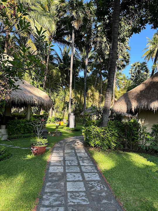 Gartenanlage Alam Anda Ocean Front Resort & Spa