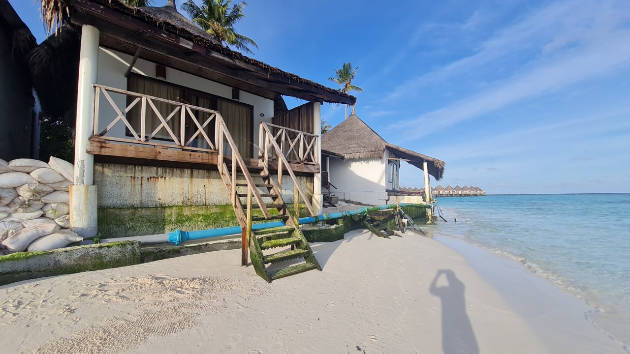 Strand Angaga Island Resort