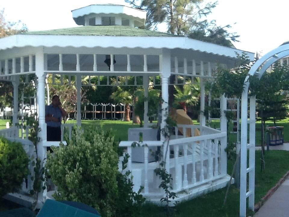 Pavillon am pool Calimera Hane Garden