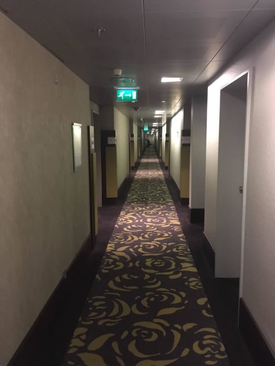 Hotel-Flur zu den Zimmern Dorint Hotel am Heumarkt Köln