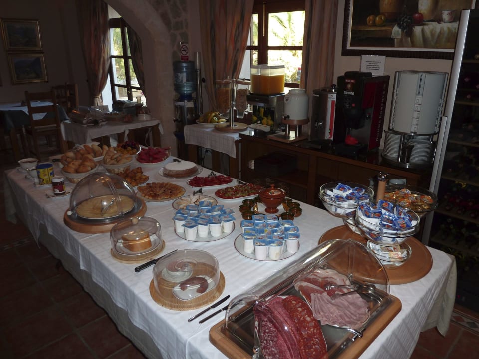 Reichhaltiges Frühstücksbuffet Hotel Son Marge