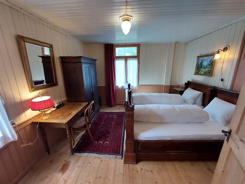 Zimmer Hotel Alpenhof Weisstannen