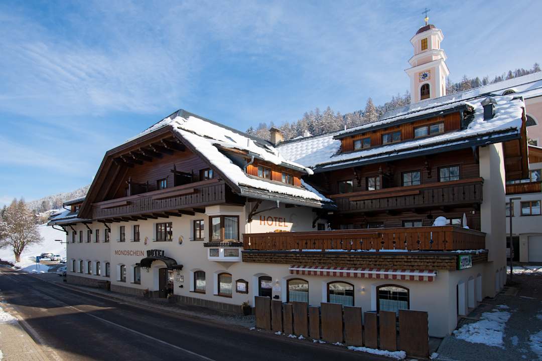 Außenansicht Hotel Mondschein