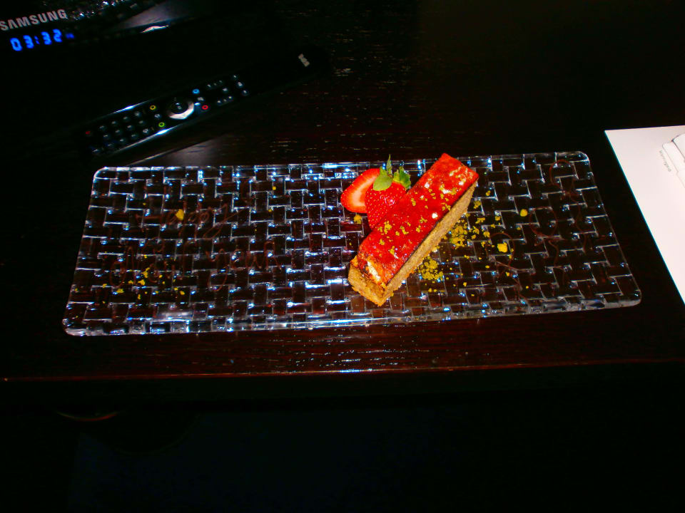 Kuchen aufs Zimmer Anantara The Marker Dublin