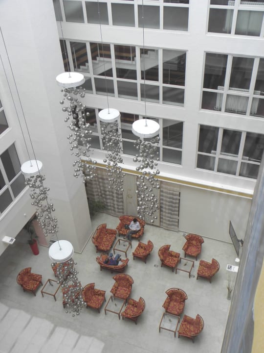 Blick aus dem 4.Stock in die Lobby Drazica Resort - Hotel Drazica