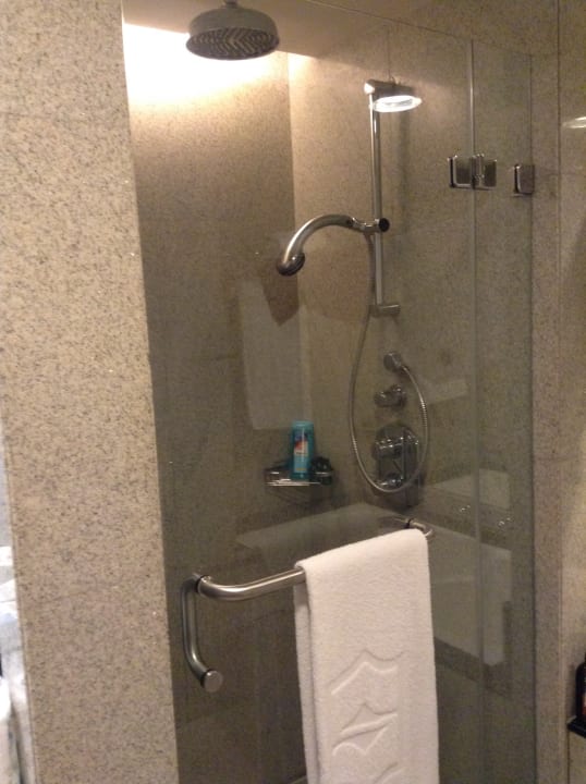 Zimmer Shangri-La Hotel Dubai