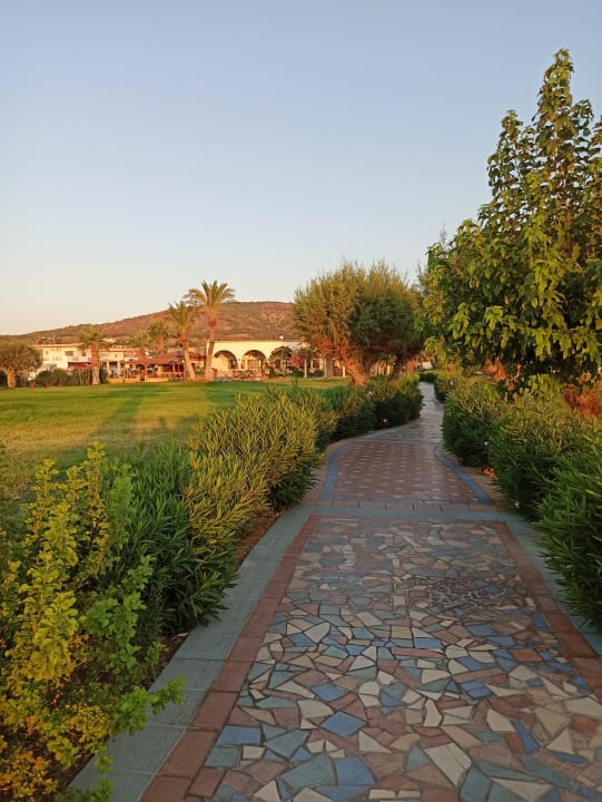 Außenansicht Atrium Palace Thalasso Spa Resort & Villas