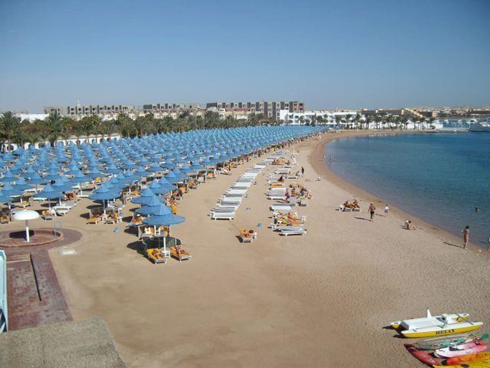 Strand The Grand Resort