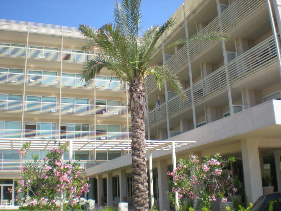 Hotel von Außen Versilia Lido|UNA Esperienze