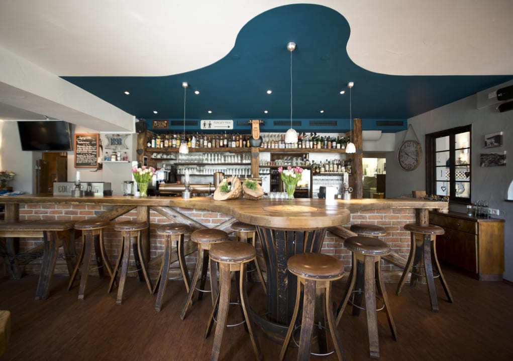 Restaurant Hotel Deutsches Haus / Anno 1898