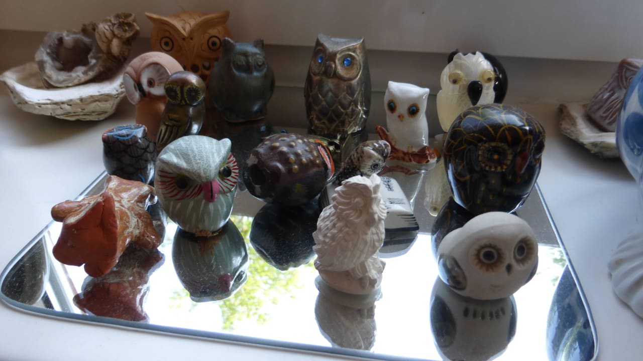 Auch im Frühstücksraum Eulen und nochmals Eulen Dünenhotel Eulenhof