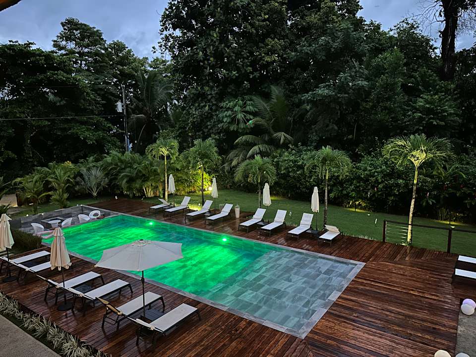 Pool S Boutique Hotel