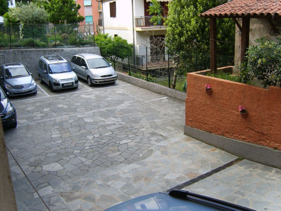 Privatparkplatz Hotel Ariston